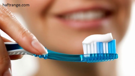 راهنمای خرید مسواک |ویژگی های مسواک خوب برای سلامت دهان و دندان